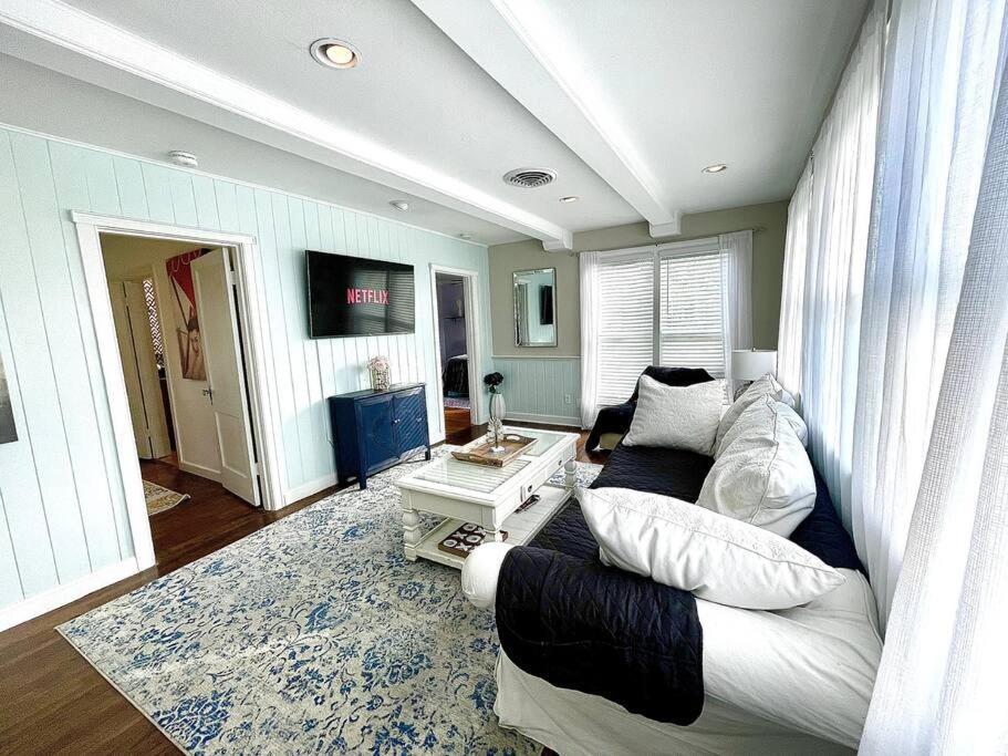 Cozy Sanctuary Minutes From The Bay And Beaches *